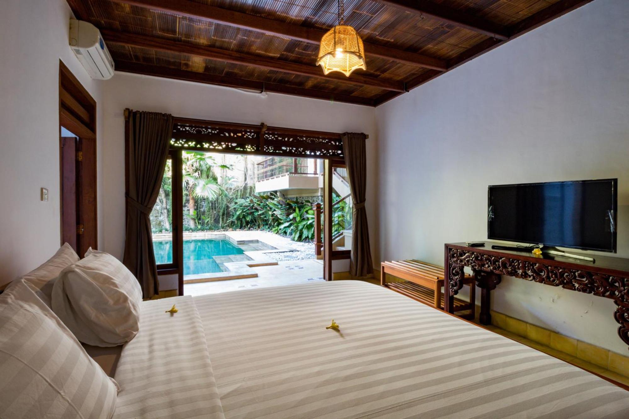 Bali Royal Heritage Villa 세미냑 외부 사진