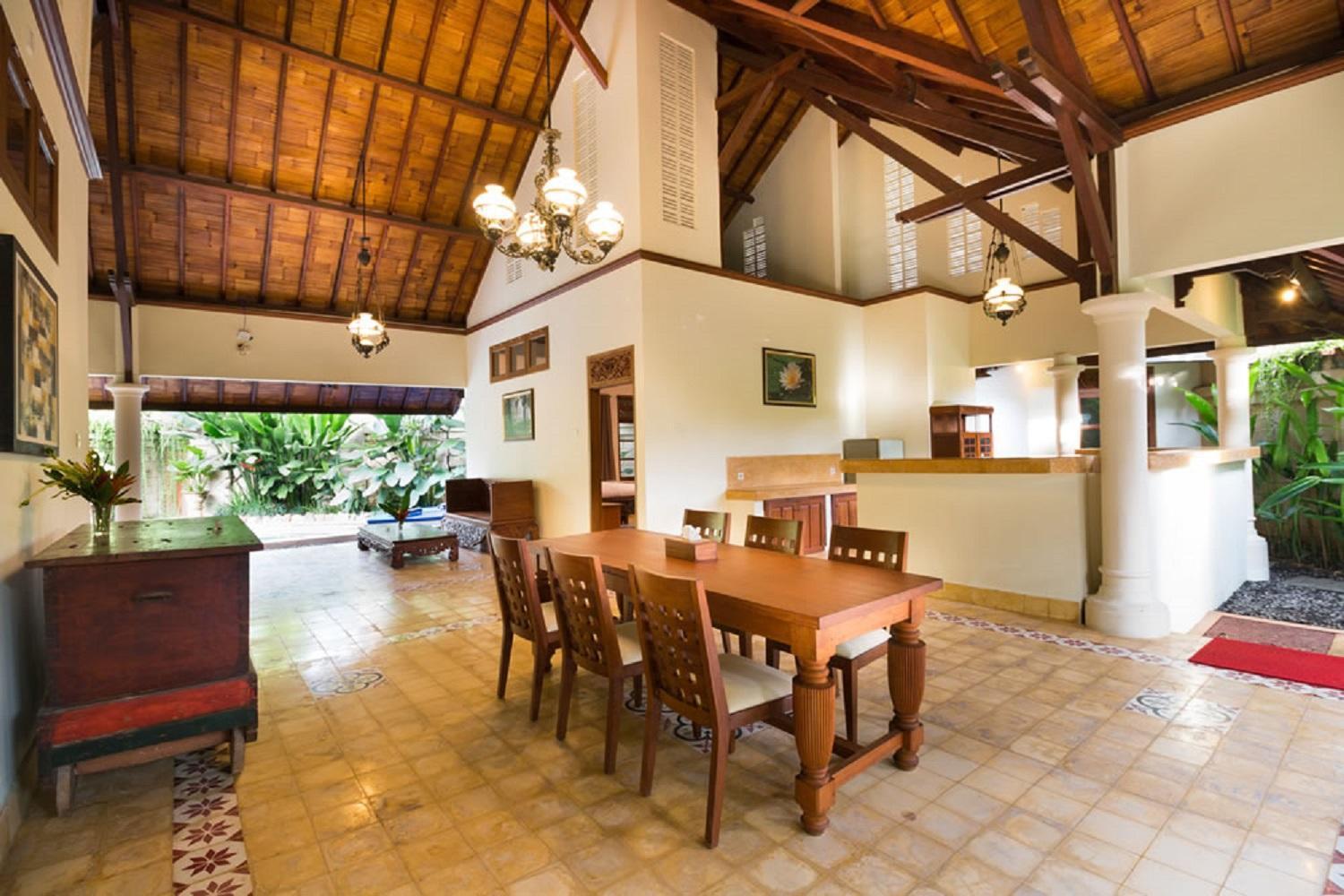 Bali Royal Heritage Villa 세미냑 외부 사진