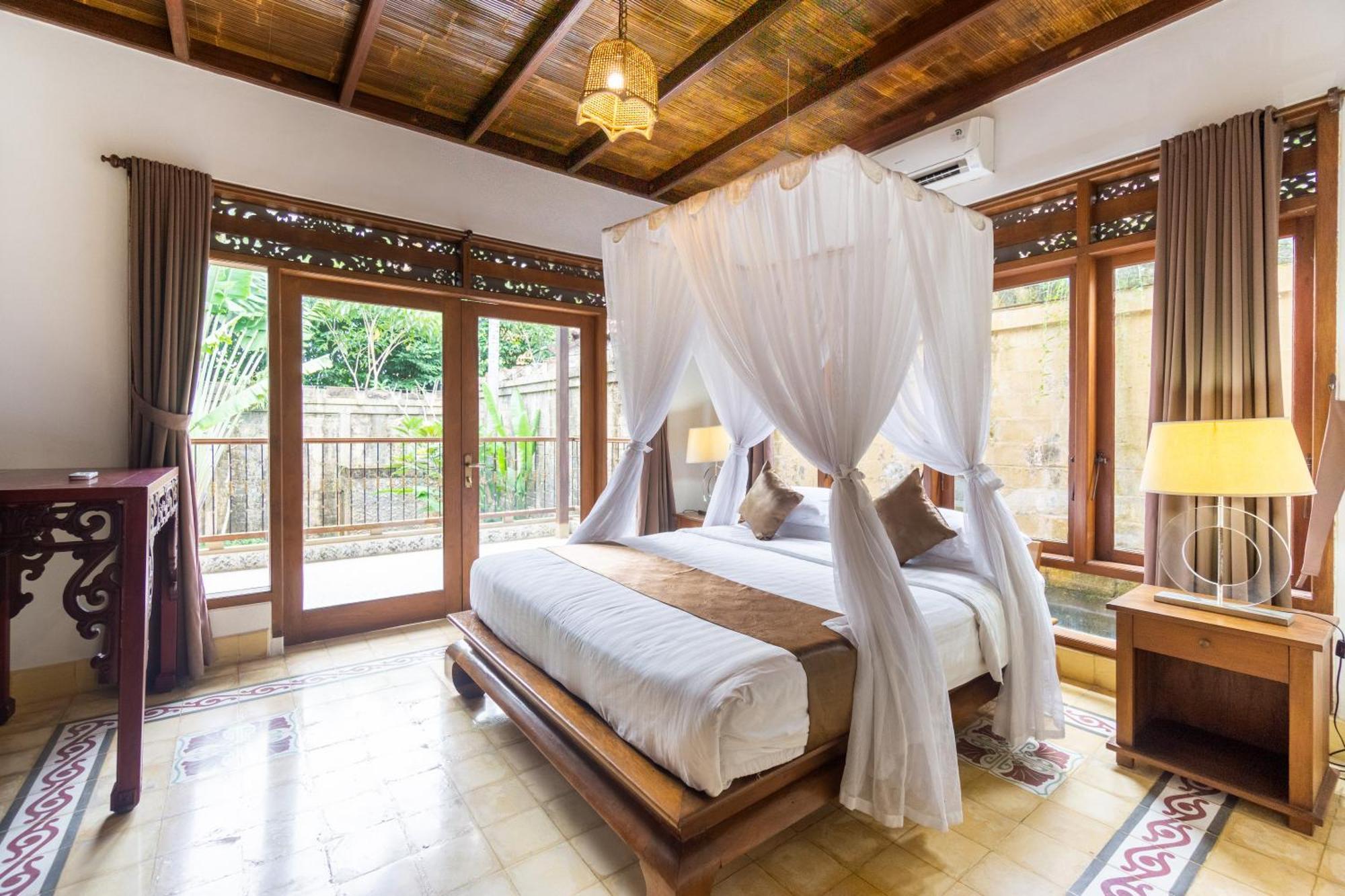 Bali Royal Heritage Villa 세미냑 외부 사진